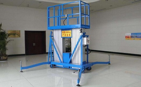 輔助行走鋁合金升降平臺(tái)(圖1) 輔助行走鋁合金升降平臺(tái)(圖1)